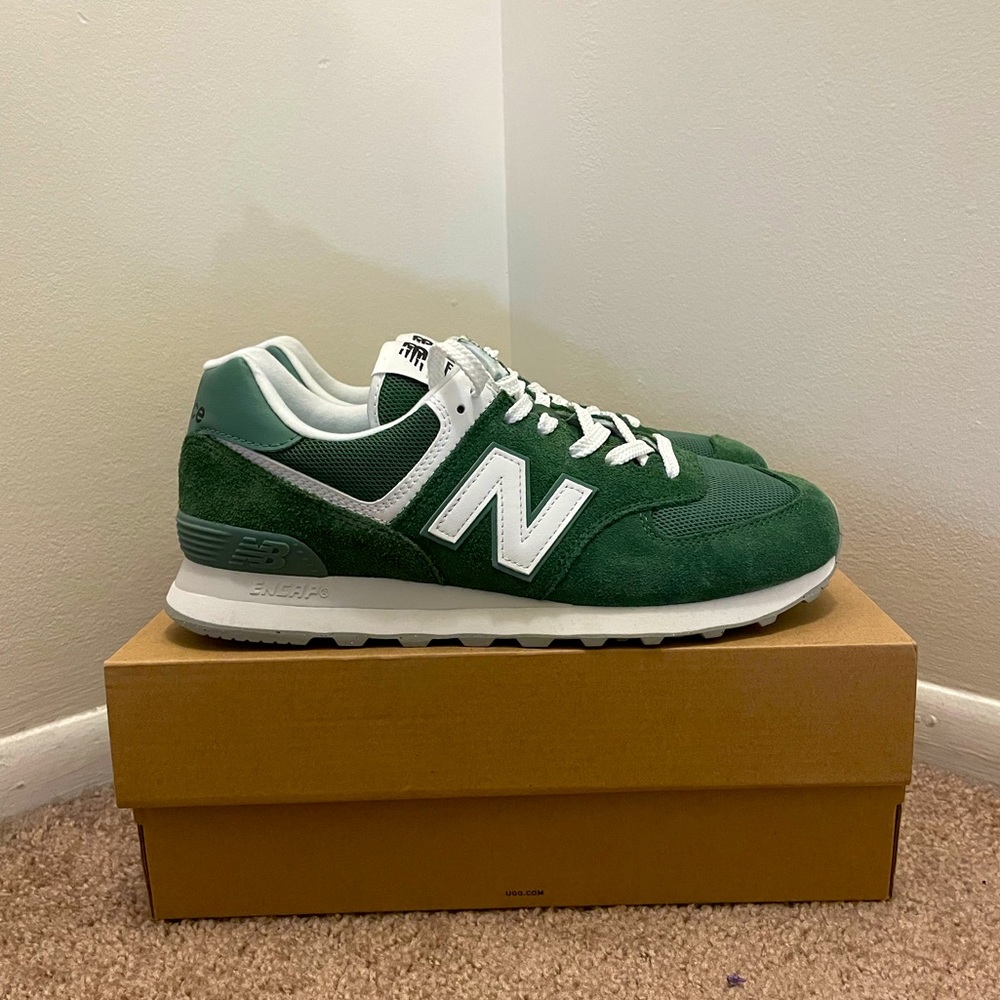 New - New Balance 574